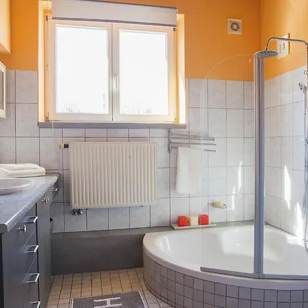 公寓 Apartament W Centrum Z Ogrodem