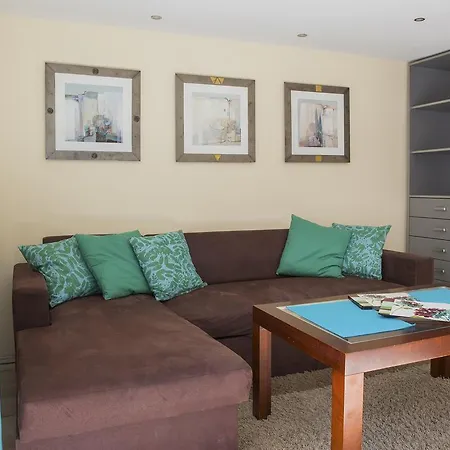 Apartament W Centrum Z Ogrodem * 别尔斯克-比亚拉